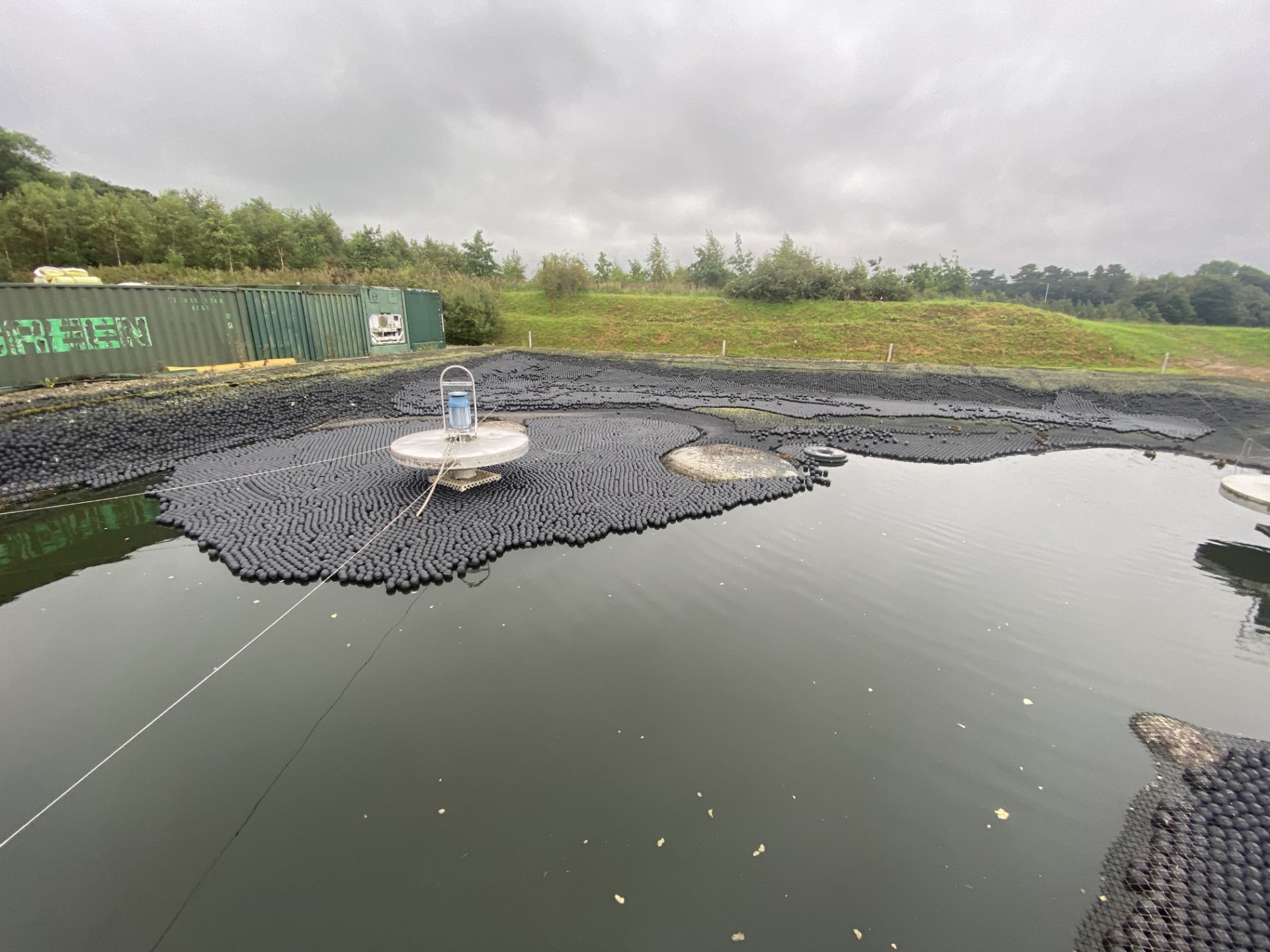 Quantity of Approx. 18,000 Evaporation Shade Balls. Lot located Bretherton, Lancashire. Lot loaded - Image 2 of 3