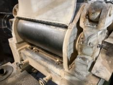 Turner FLAKING ROLLER MILL, 900mm working width, serial no. 34350, year of manufacture 1997, with