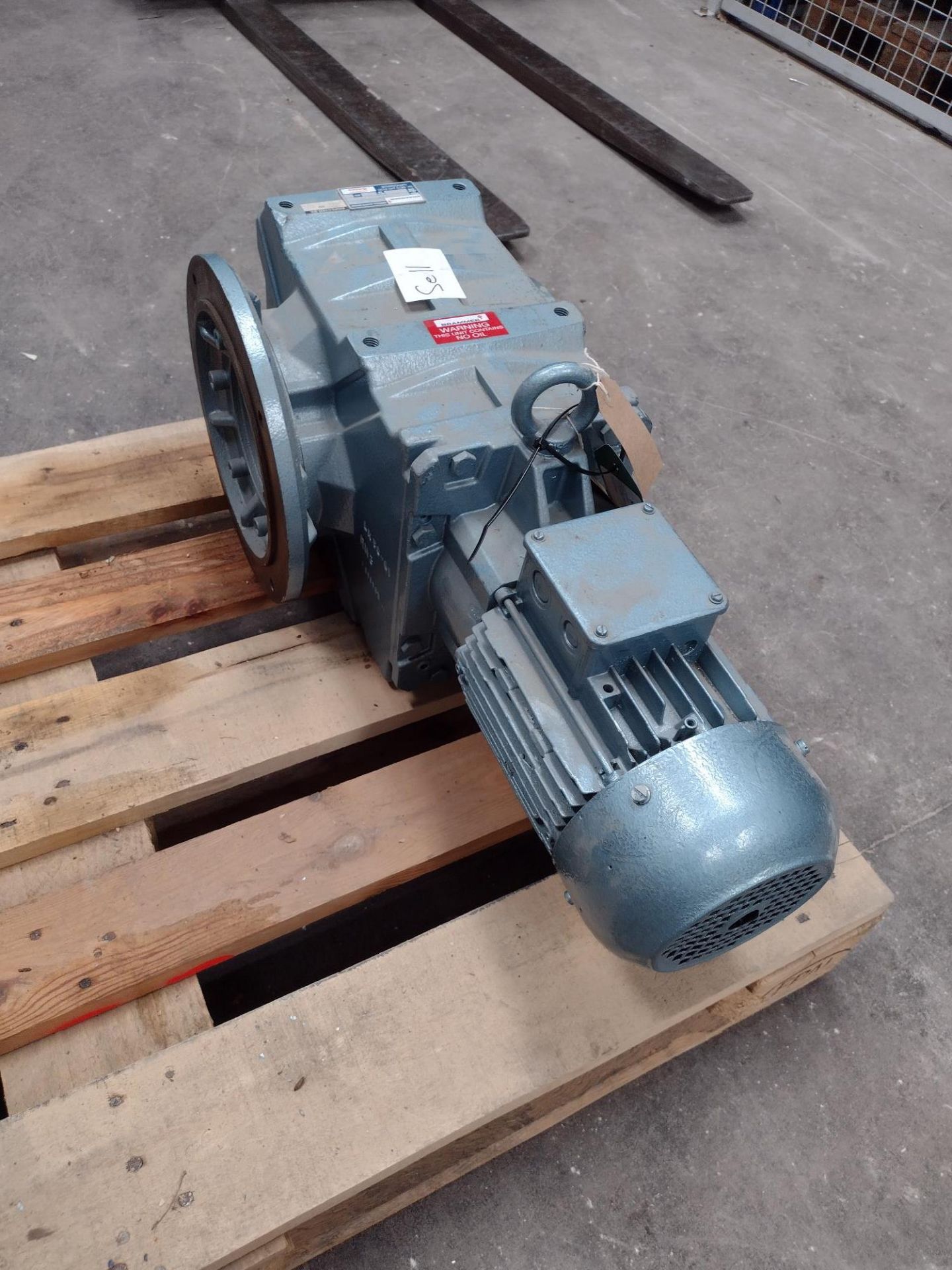 Electric Motor, with fitted Brammer gearbox, serial no. GBR BAU 54980. Lot located Bretherton,