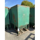 FIVE HOPPER BOTTOMED TOTE BINS,lot located Driby Top, Alford; free loading – yes Please read the