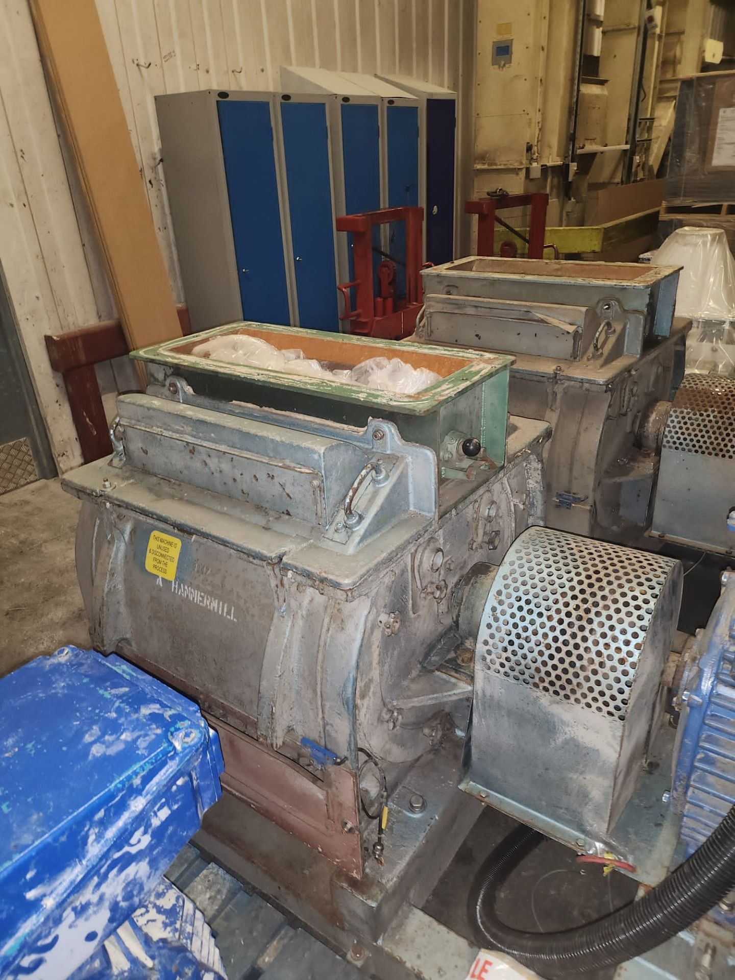 Christy X26 Hammermill, with 90kW blue motor in photo. Loading free of charge - yes. Lot location