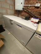 Smeg Chest Freezer, approx. 1.55m x 600mm Please read the following important notes:- ***Overseas