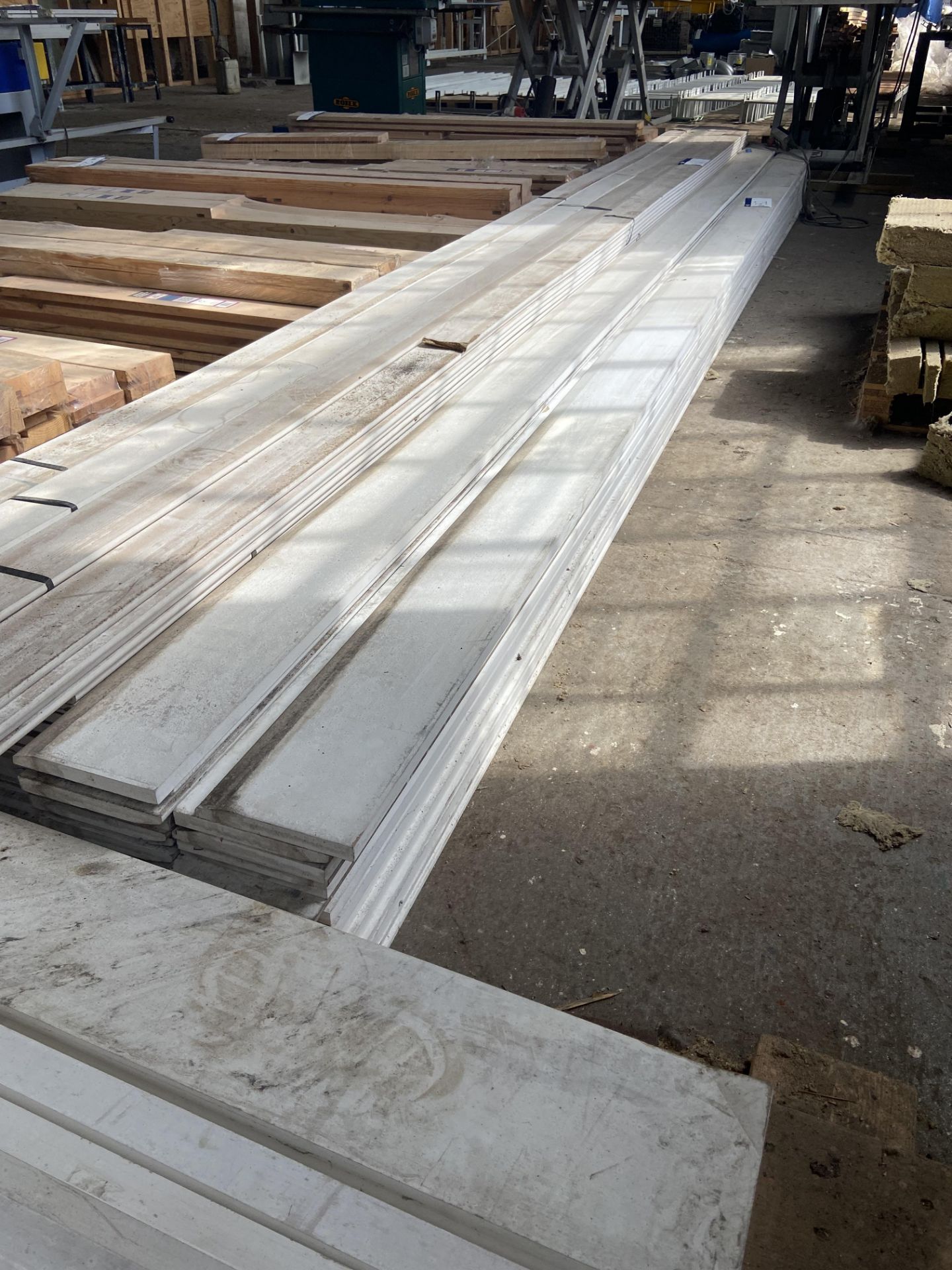 Approx. 35 Splayed Skirting Boards, each approx. 180mm x 18mm x 5.5m long Please read the