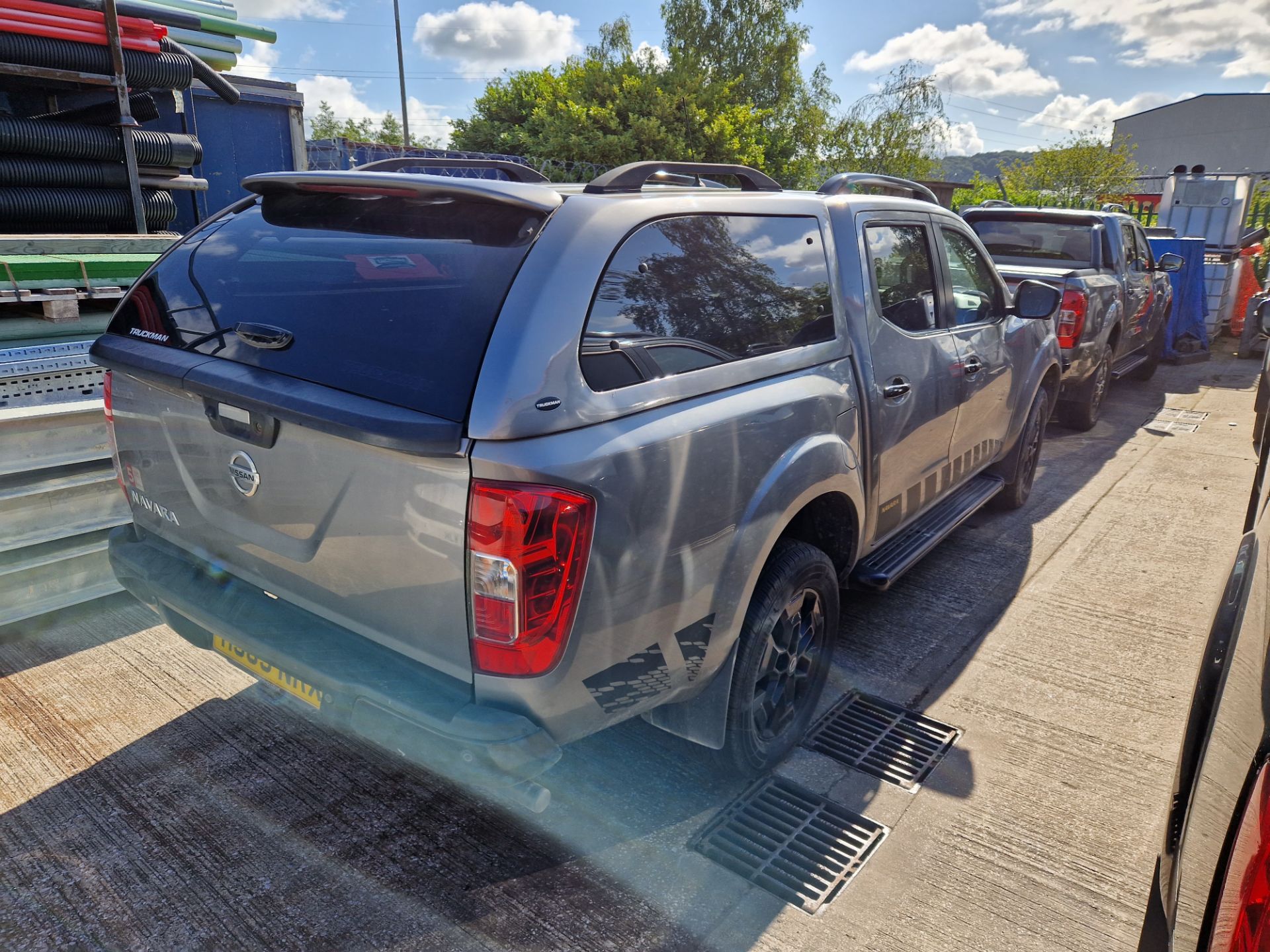 NISSAN Navara Special Edition N-Guard 2.3dCi 190 TT 4WD Auto Double Cab Pick Up, Registration No. - Bild 4 aus 9