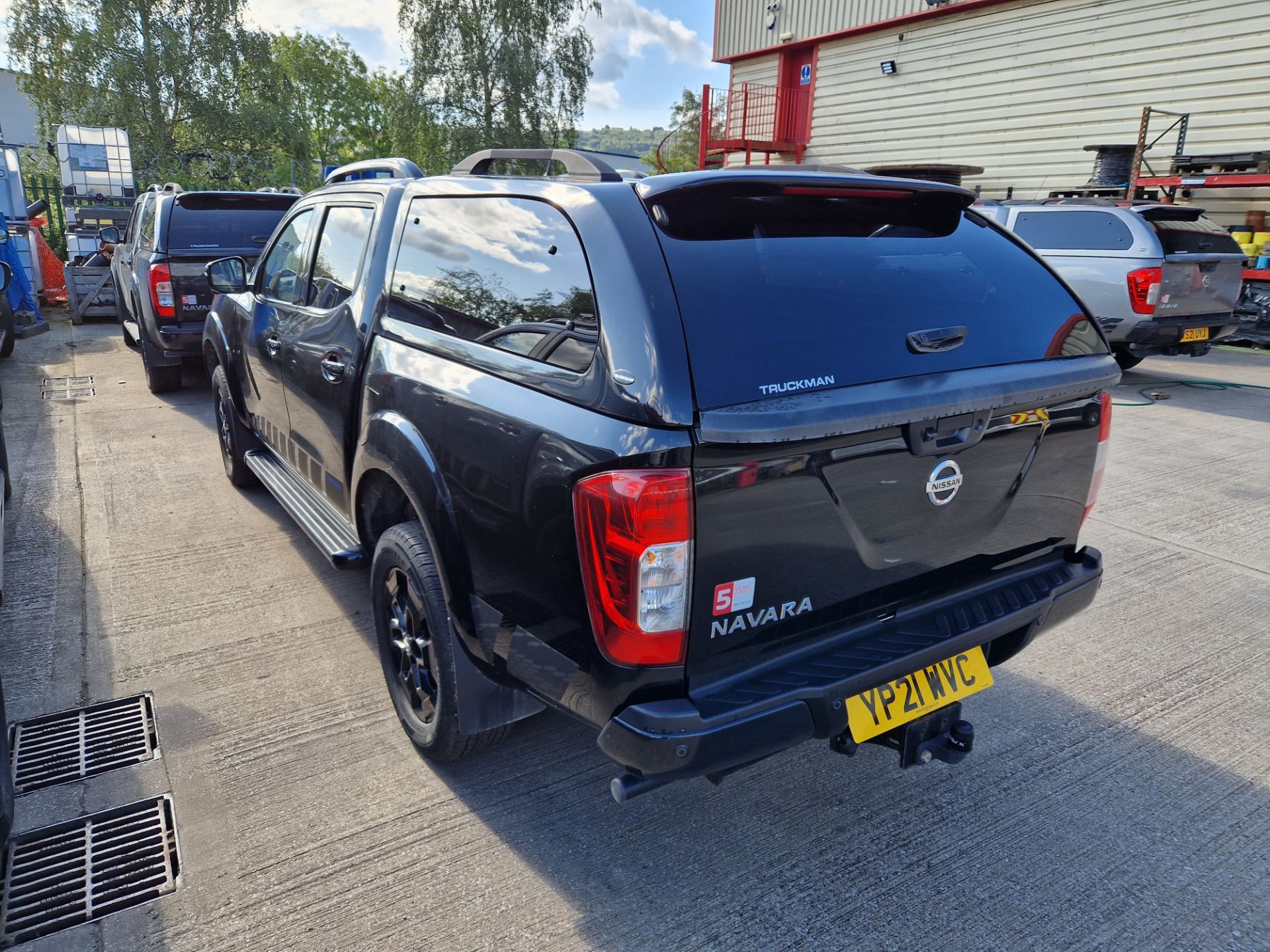NISSAN Navara Special Edition N-Guard 2.3dCi 190 TT 4WD Auto Double Cab Pick Up, Registration No. - Image 3 of 10