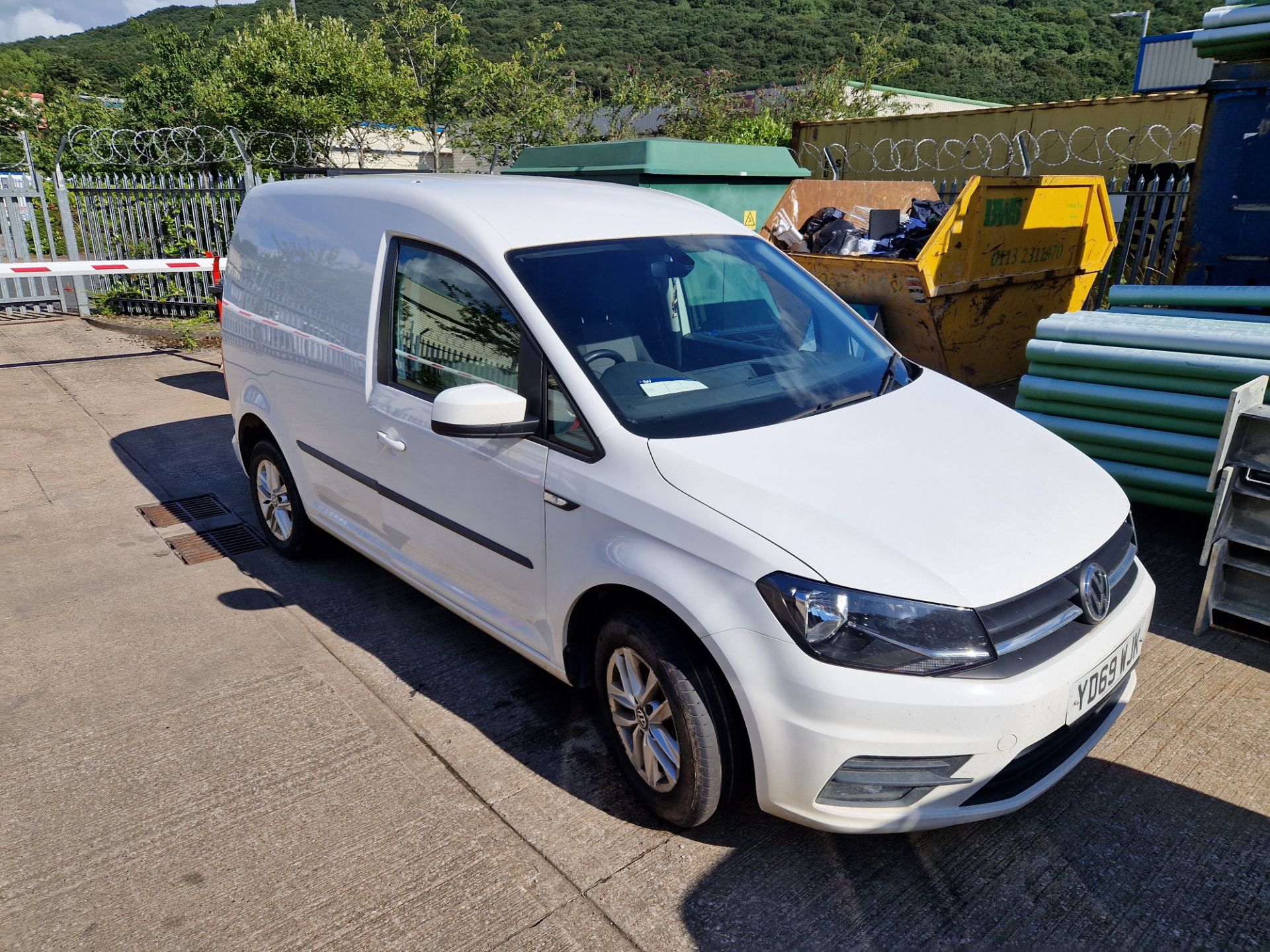 VOLKSWAGEN Caddy C20 2.0 TDI BlueMotion Tech 102PS Highline Diesel Nav Van, Registration No. YD69