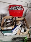 Quantity of Fuses Please read the following important notes:- ***Overseas buyers - All lots are sold