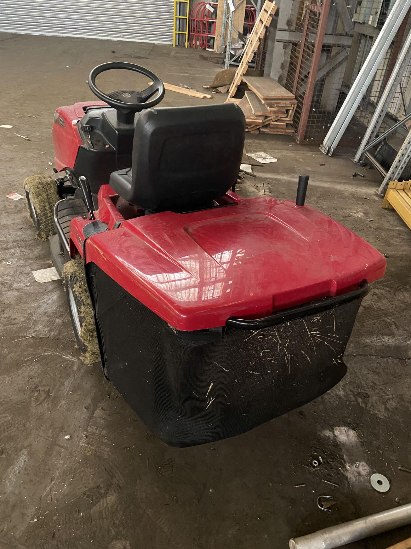 Mountfield 1830M Ride-On Mower Please read the following important notes:- ***Overseas buyers - - Image 3 of 3