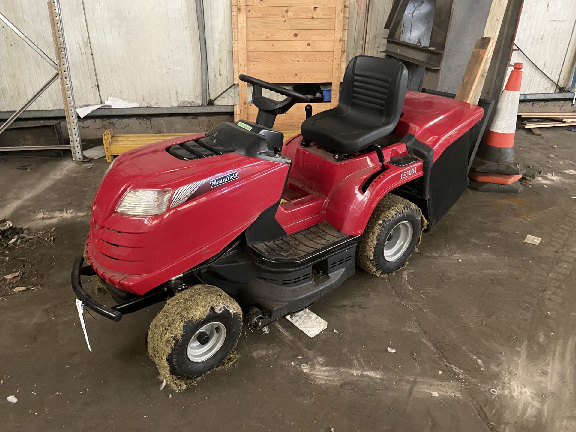 Mountfield 1830M Ride-On Mower Please read the following important notes:- ***Overseas buyers -