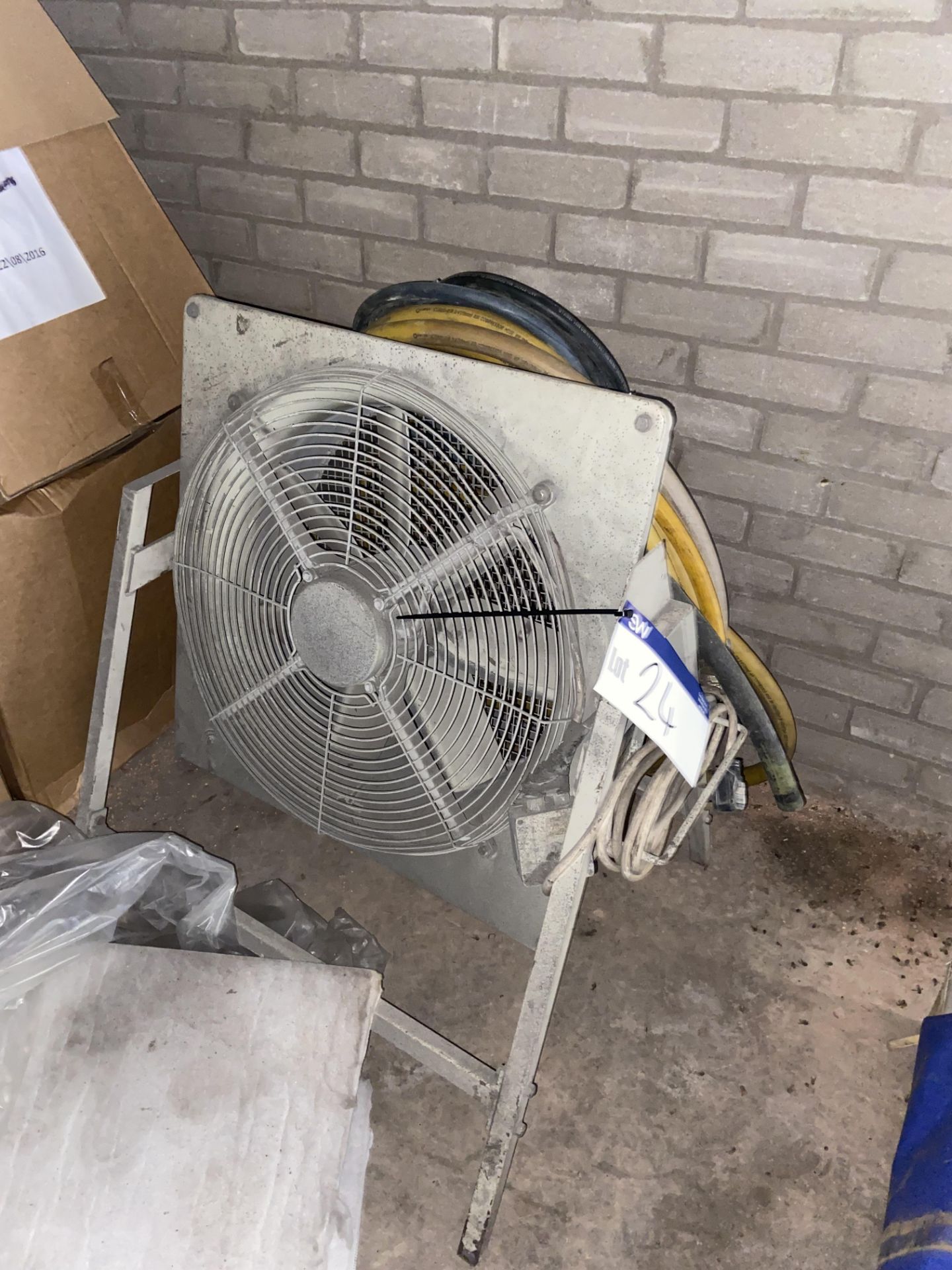 Galvanised Steel Fan, with shot blasting hose Please read the following important notes:- ***