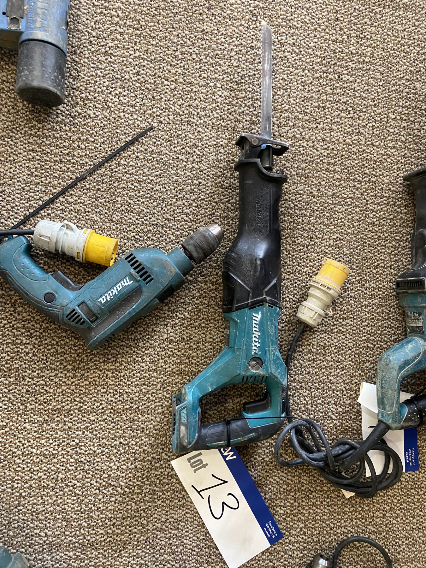 Makita DJR186 Battery Reciprocating Saw (no battery) Please read the following important