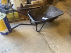 Wheelbarrow Please read the following important notes:- ***Overseas buyers - All lots are sold Ex
