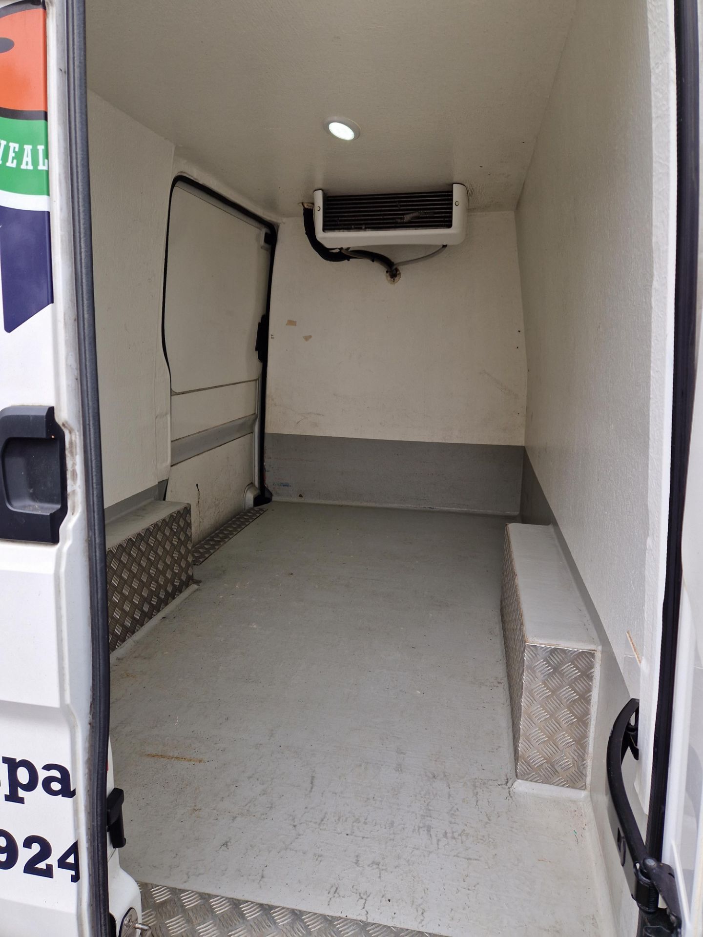 MAN TGE 3.140 Manual MWB High Roof Diesel Refrigerated Van (with GAH Fridge Unit), Registration - Image 5 of 7