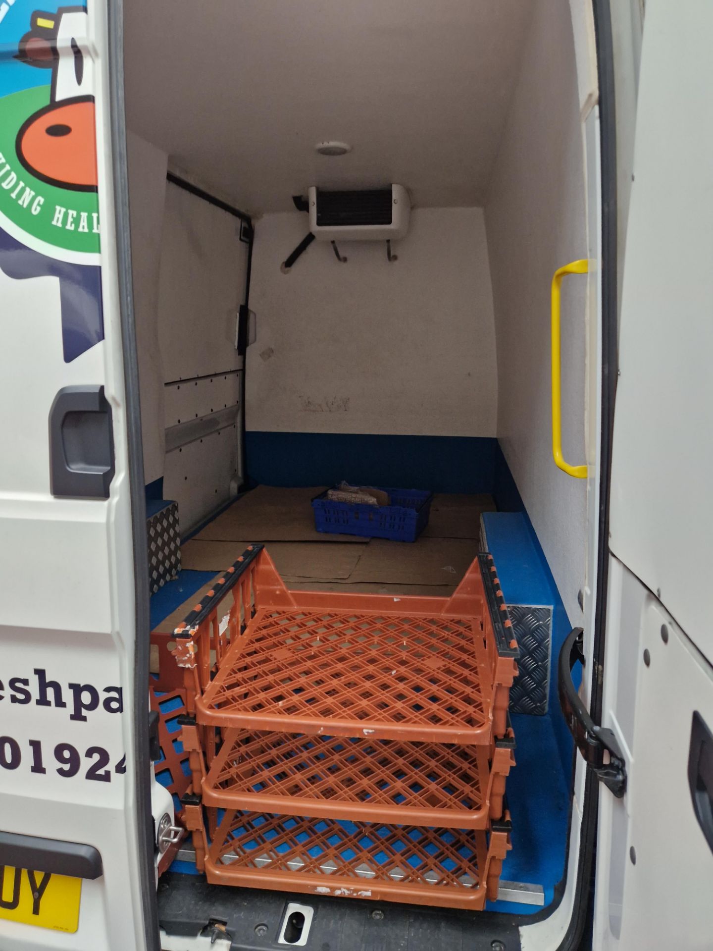 MAN TGE 3.140 Manual MWB High Roof Diesel Refrigerated Van (with GAH Fridge Unit), Registration - Image 5 of 7