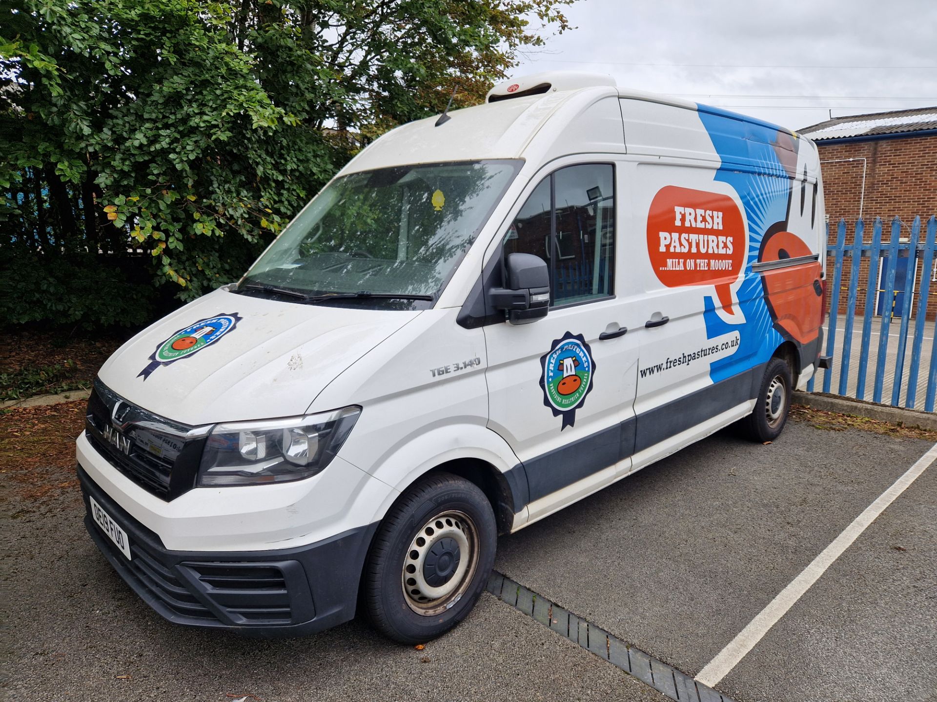 MAN TGE 3.140 Manual MWB High Roof Diesel Refrigerated Van (with GAH Fridge Unit), Registration - Image 2 of 7