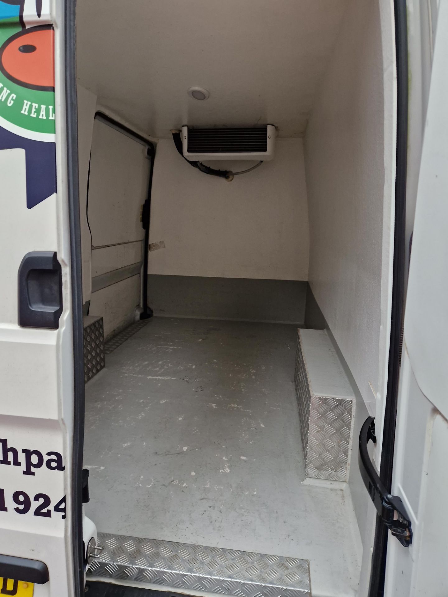 MAN TGE 3.140 Manual MWB High Roof Diesel Refrigerated Van (with GAH Fridge Unit), Registration - Image 5 of 7