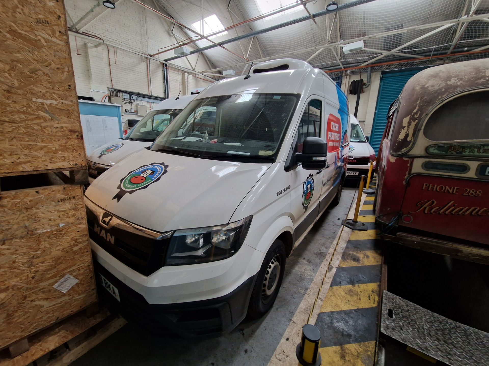 MAN TGE 3.140 Manual MWB High Roof Diesel Refrigerated Van (with GAH Fridge Unit), Registration - Image 4 of 7