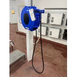 Wall Mounted Retractable Hose Reel Please read the following important notes:- ***Overseas