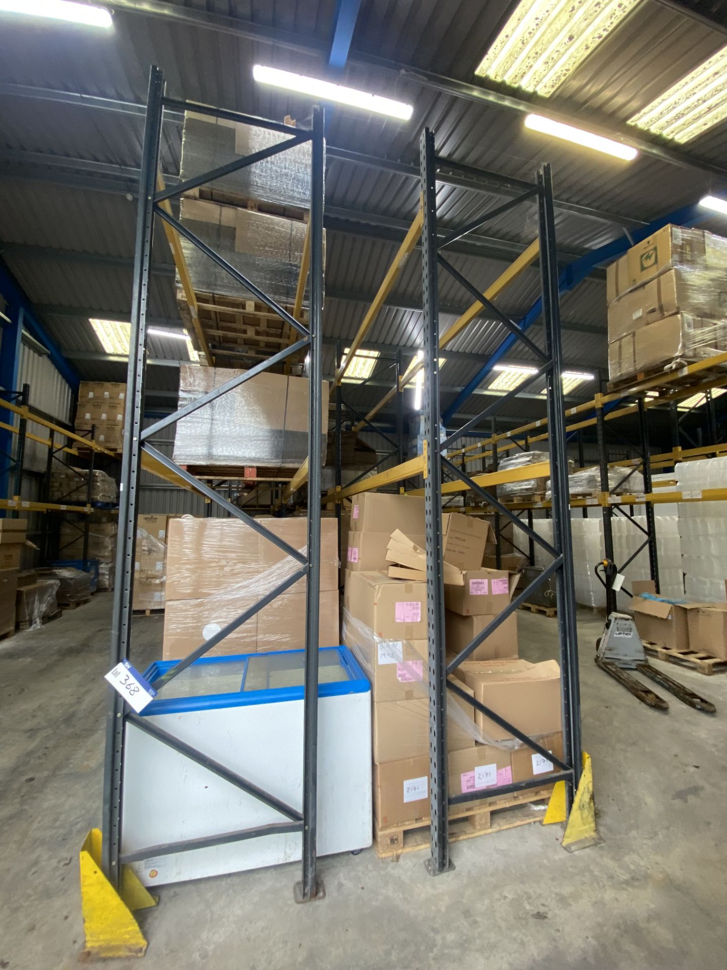 Link 51E Double Sided Four Bay Two Tier Pallet Rack, each run approx. 11m long x 900mm x 4m high ( - Image 2 of 3