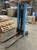 Kindemann HSA1025 1000kg Hand Hydraulic Fork Lift, fork size 550mm x 1150mm Please read the