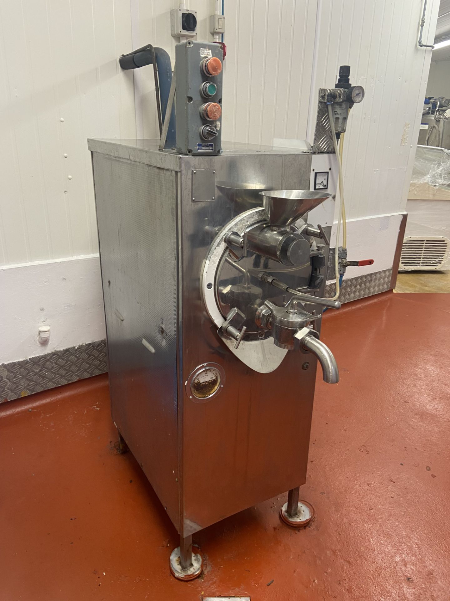 Stainless Steel Dispensing Machine, serial no. 64665 Please read the following important - Image 2 of 3
