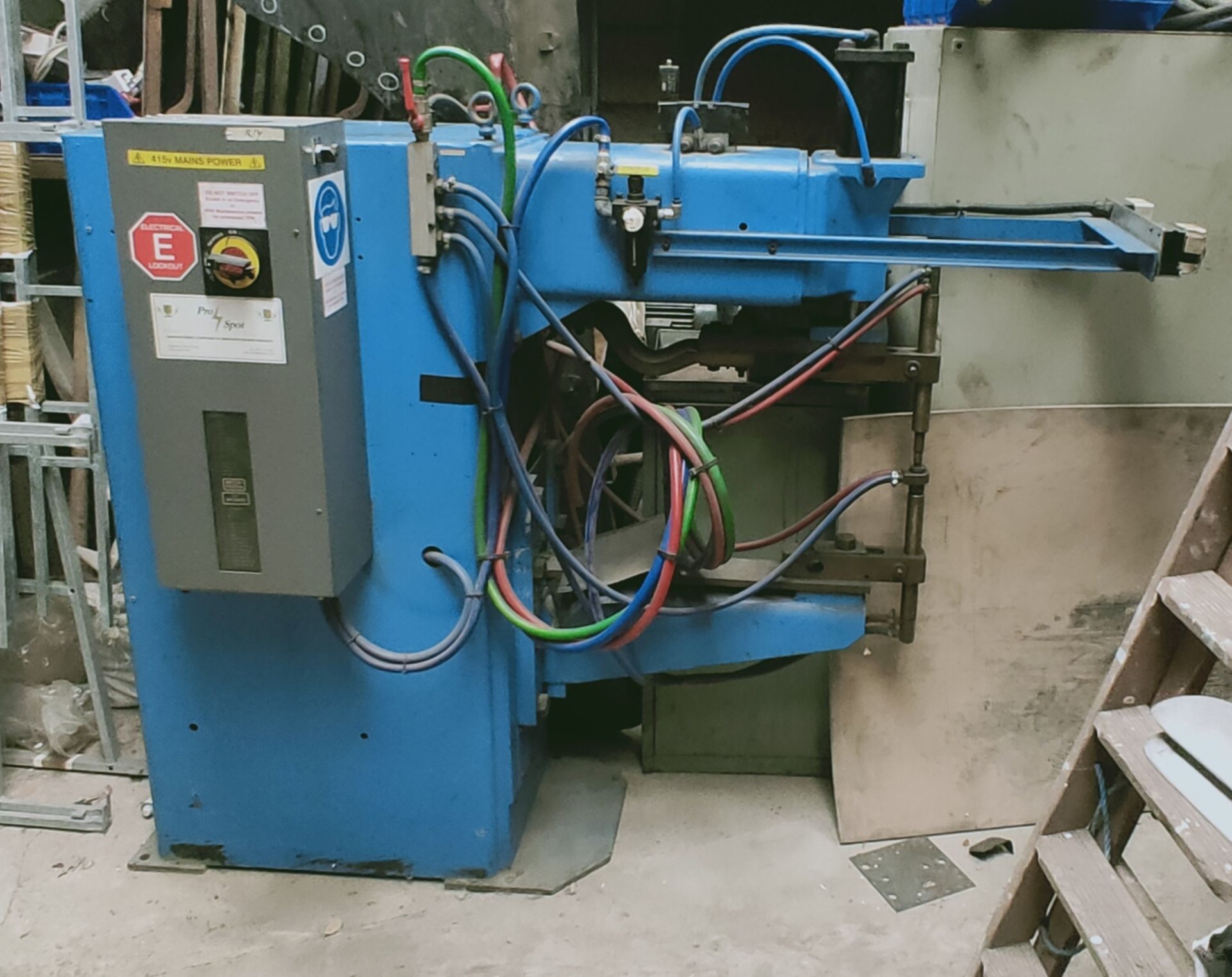 British Federal WS2000 Spot Welder, approx. 160cm x 180cm x 65cm, loading free of charge - yes (