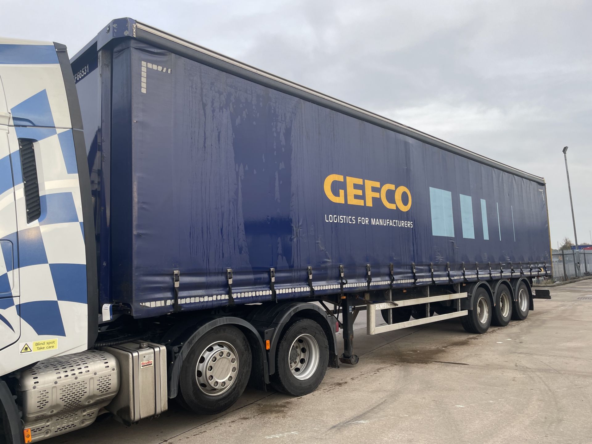 SDC 13.6m long Tri-Axle Curtainside Trailer, registration no. C210919, trailer ID no.