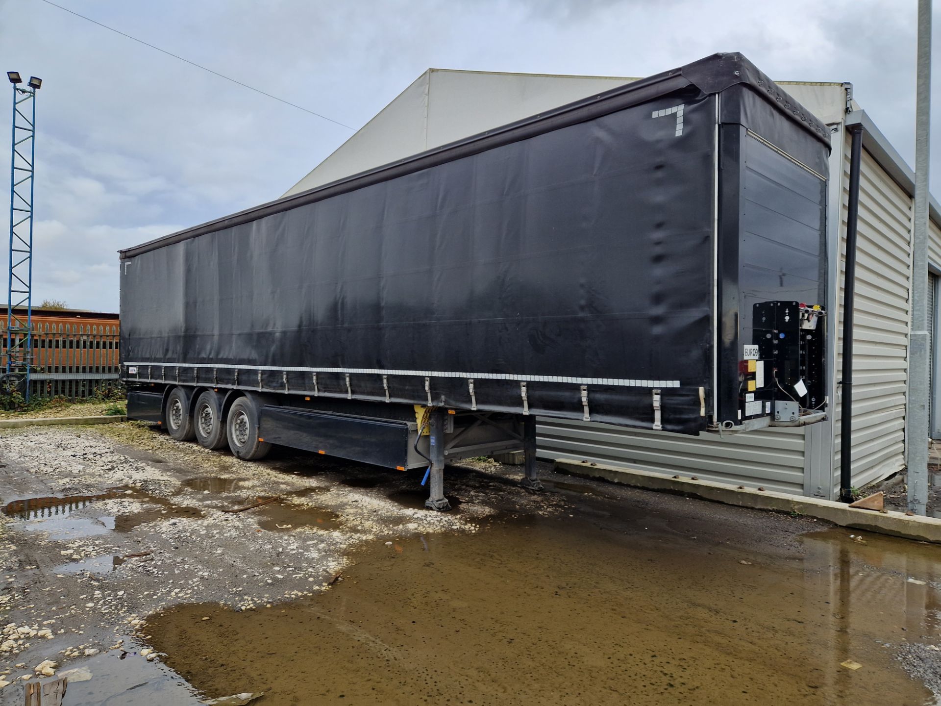 SCHMITZ SCB S3t Euroliner 13.9m Tri Axle Curtainside Trailer, Reg No: WSM00000003335856, C/N: - Image 6 of 7