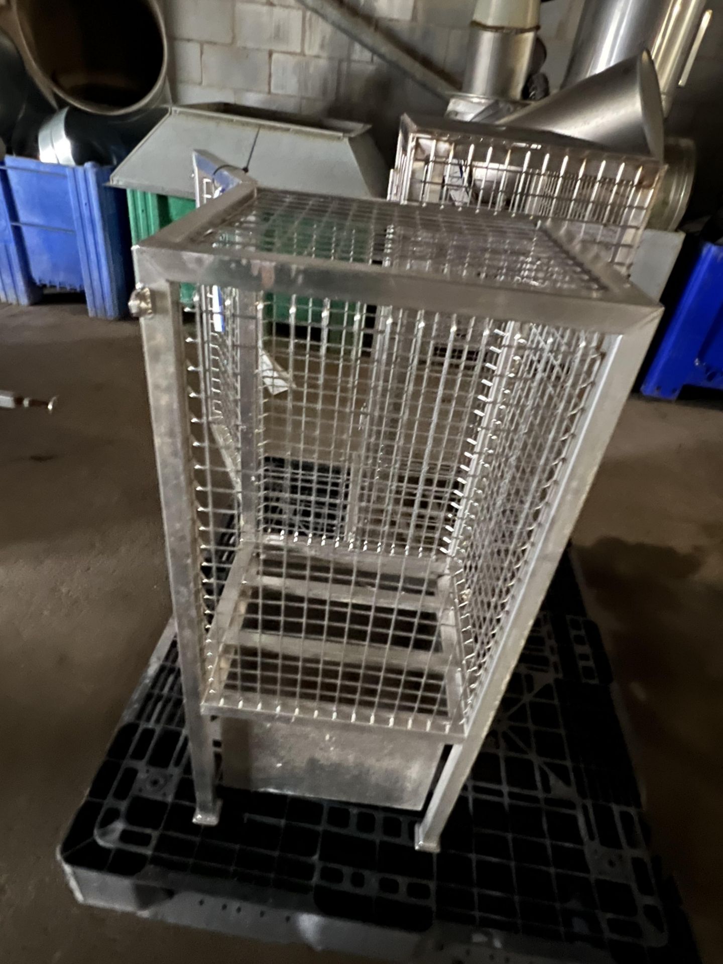 Two Storage Cages, approx. 35cm x 40cm x 90cm high and 60cm x 35cm x 1m high Please read the - Image 2 of 4