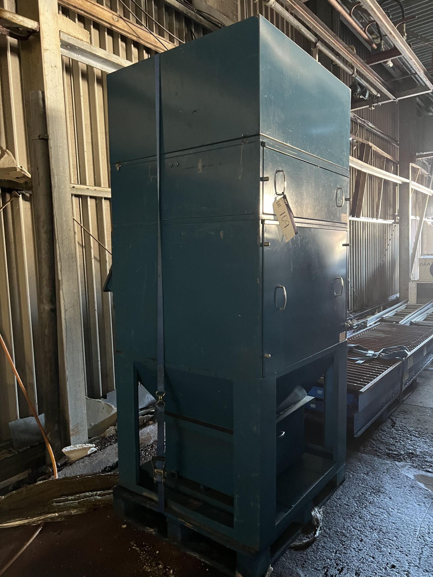 Dust Extraction (INT) Ltd. 25MP Dust Extractor, approx. 1.3m x 1.25m x 2.45m high overall Please - Image 2 of 2
