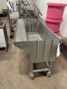 Mobile Utensil Sink/ Wash Station, approx. 1.25m x 0.6m x 0.9m high Please read the following