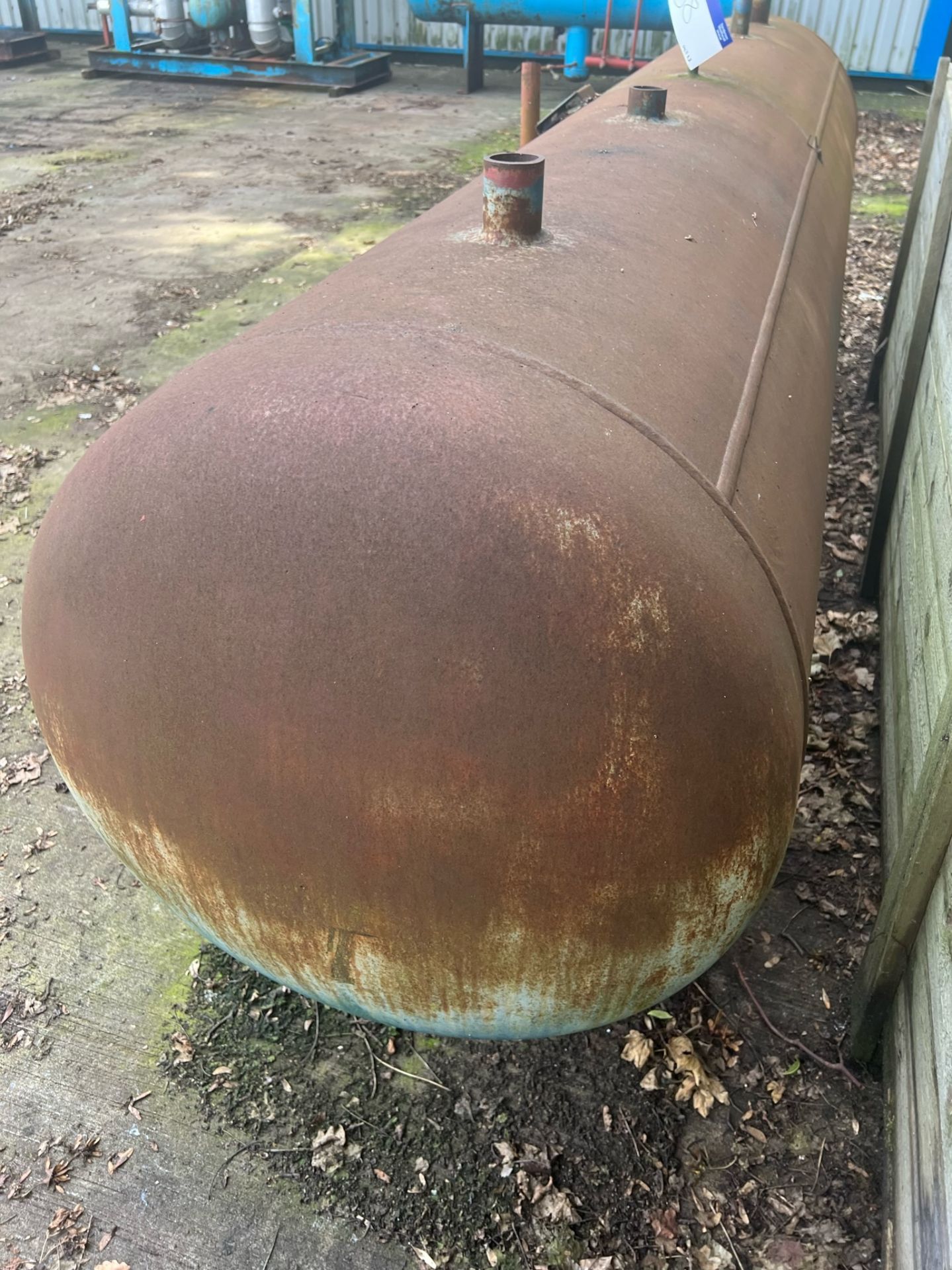 Ammonia Storage Tank, approx. 3.5m x 0.8m x 1.5m high Please read the following important - Image 3 of 3