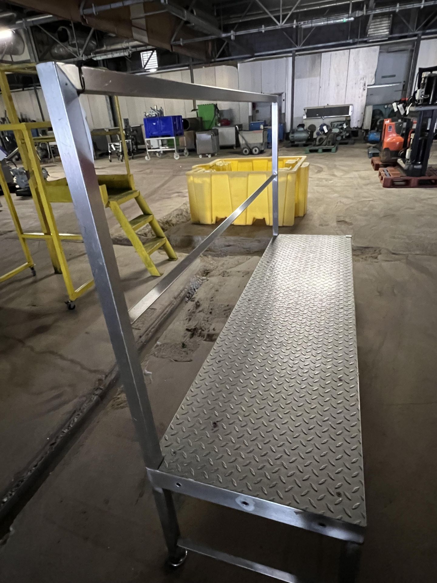 Three Rise Inspection Stand, with rail on one side, approx. 2.7m x 0.6m x 1.5m high Please read