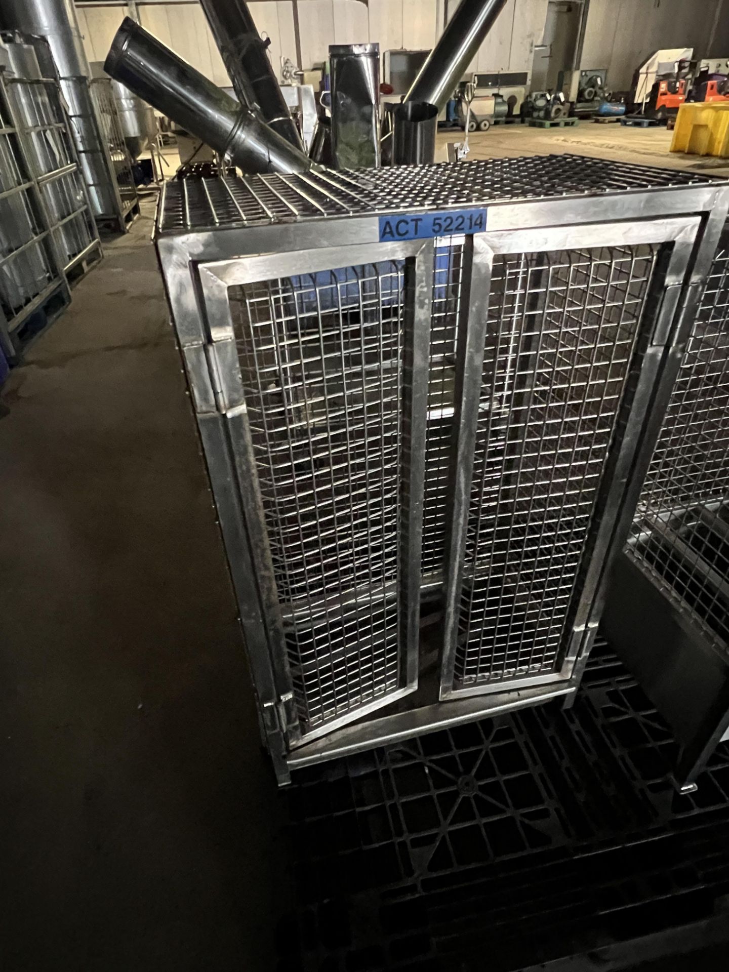 Two Storage Cages, approx. 35cm x 40cm x 90cm high and 60cm x 35cm x 1m high Please read the - Image 3 of 4