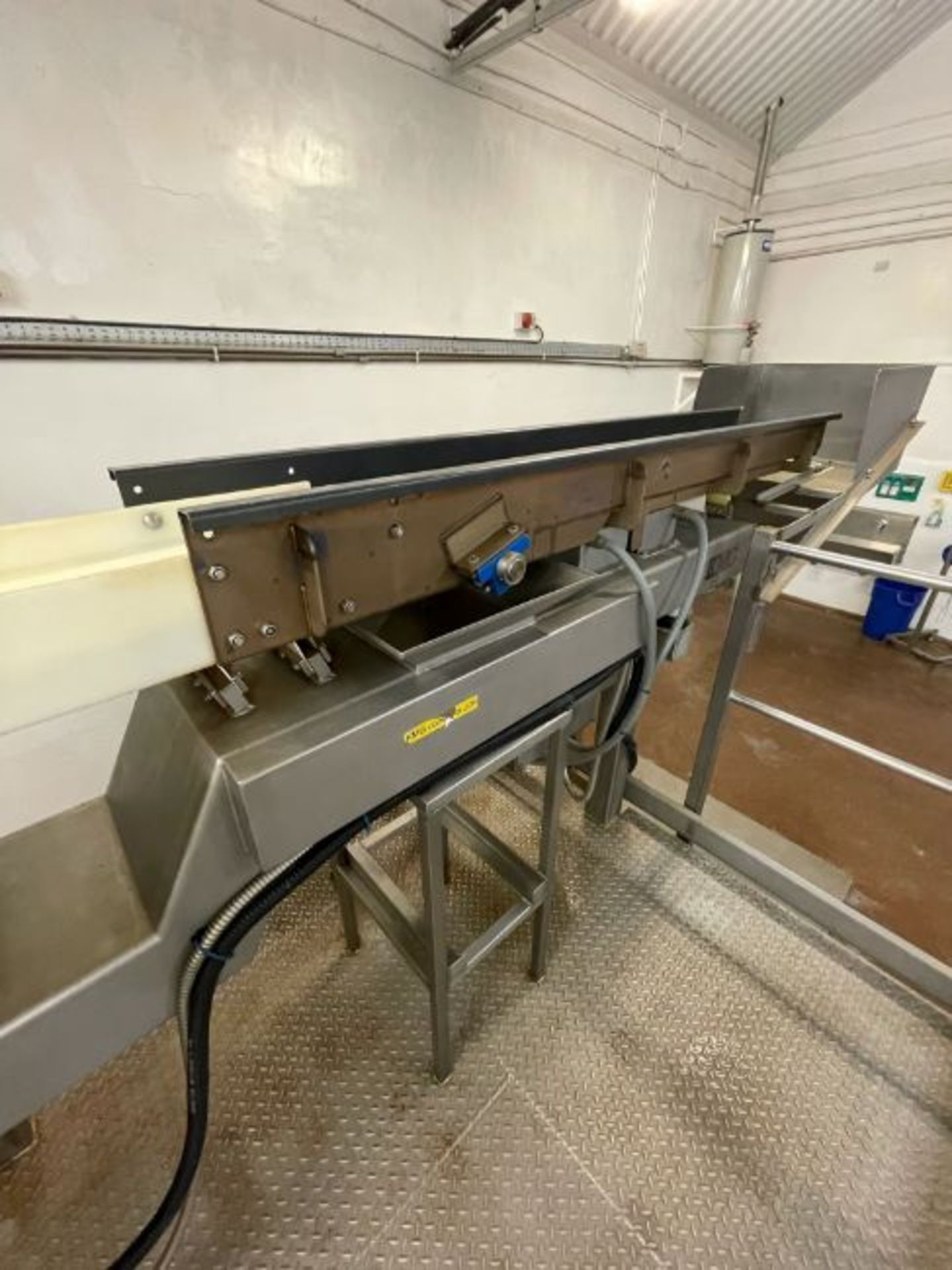 MUESLI/ CEREAL MIXING LINE, comprising Syspal Caged Buggy/ Tote Bin Lifter, feeding into Forberg - Image 23 of 34