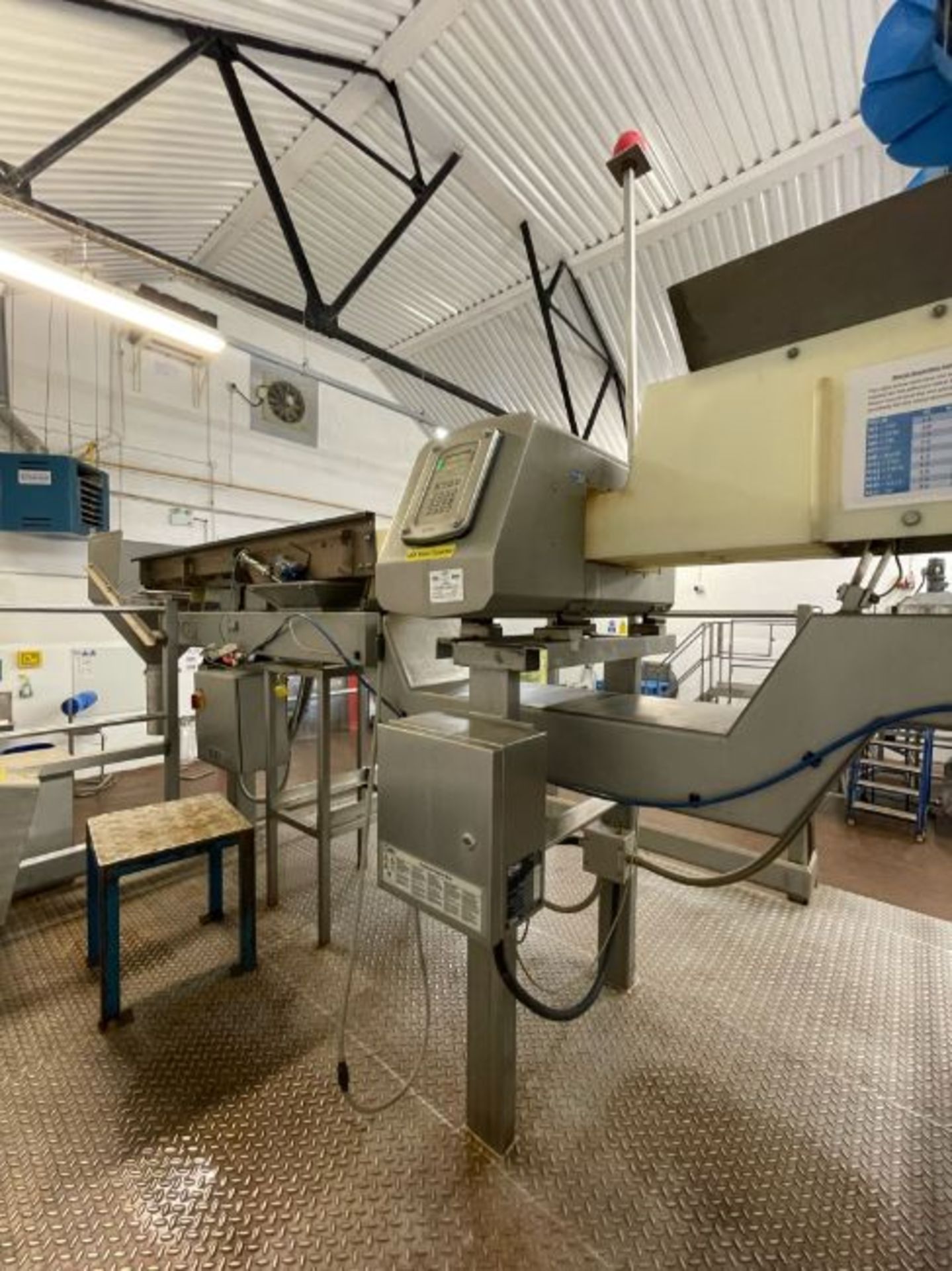 MUESLI/ CEREAL MIXING LINE, comprising Syspal Caged Buggy/ Tote Bin Lifter, feeding into Forberg - Image 31 of 34