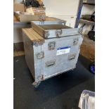 Flight Case Please read the following important notes:- ***Overseas buyers - All lots are sold Ex