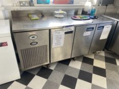 Foster +1/+4°C Three Door Stainless Steel Fridge Counter Unit, 1.87m wide Please read the