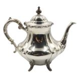 Reed & Barton Sterling Teapot 26.5 ozt