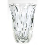 Vase, Saint-Louis, Frankreich, Kristallglas geschliffen, mit Bodenmarke, H. 23 cm