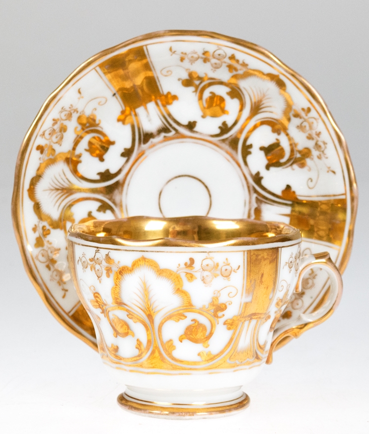 Große Biedermeier-Tasse mit UT, C. Tielsch & Co., Altwasser Schlesien , Marke 1845- ca. 1850, reic