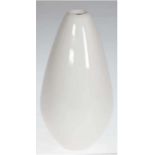 Vase, KPM Berlin, Entwurf Hubert Griemert, weiß, Kolbenform, H. 18,5 cm