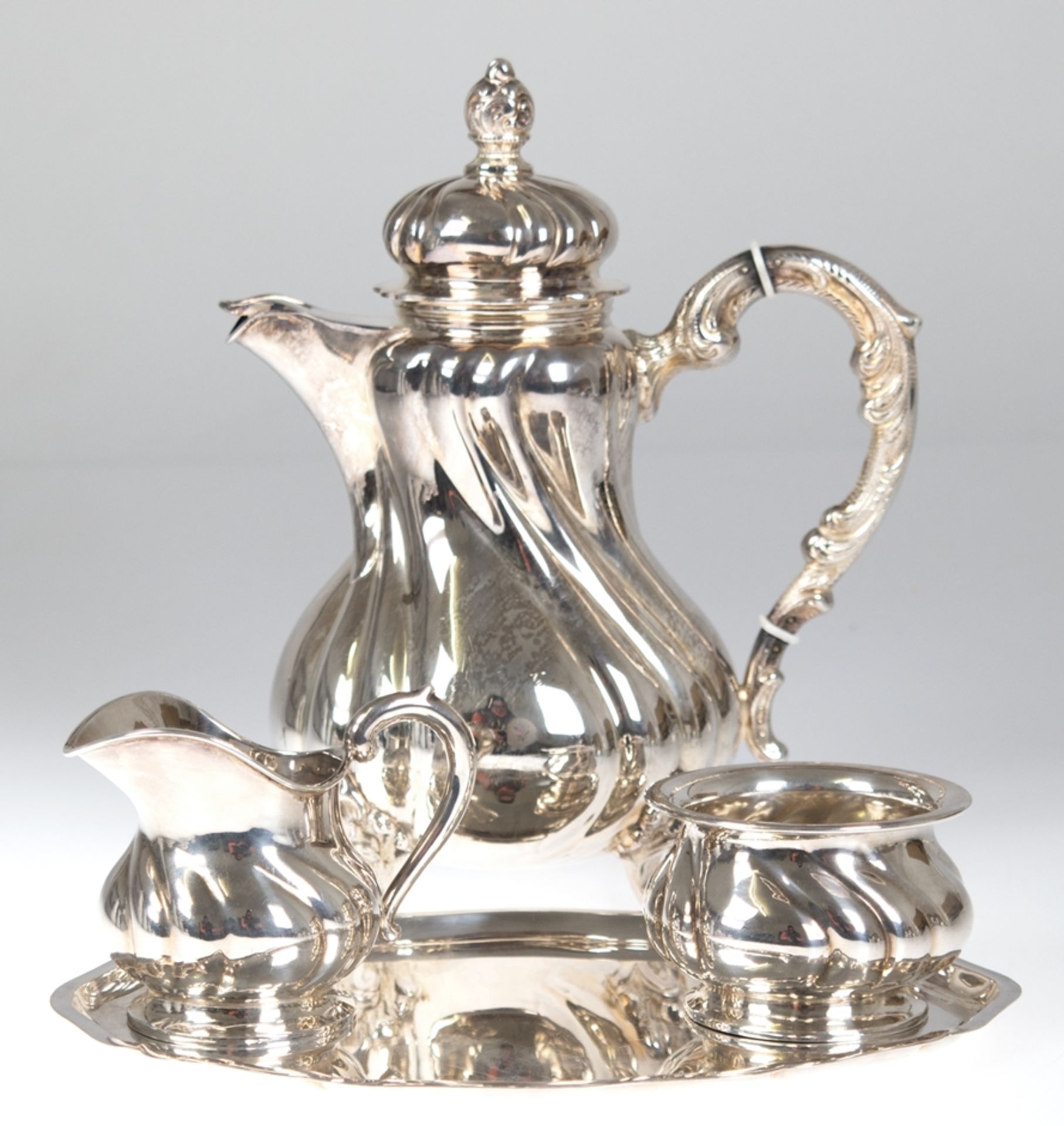 Kaffee-Kernstück, 4-teilig, 925er Silber, Dresdener Barock, bestehend aus kl. Kaffeekanne, Zuckersc