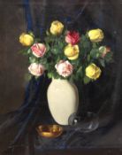 Ungarischer Maler um 1900 "Blumenstilleben Rosenstrauß in Vase", Öl/ Lw., undeutl. sign. u.l., part