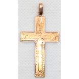 Kreuz-Anhänger, 56/14 k GG, punziert und datiert Moskau 1843, ziseliert, ca. 2,7 g, Ges.-L. 5,0 cm