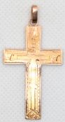 Kreuz-Anhänger, 56/14 k GG, punziert und datiert Moskau 1843, ziseliert, ca. 2,7 g, Ges.-L. 5,0 cm