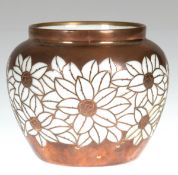 Jugenstil-Vase, Rosenthal, Porzellan mit Kupferummantelung (repariert), floral durchbrochen, gebauc