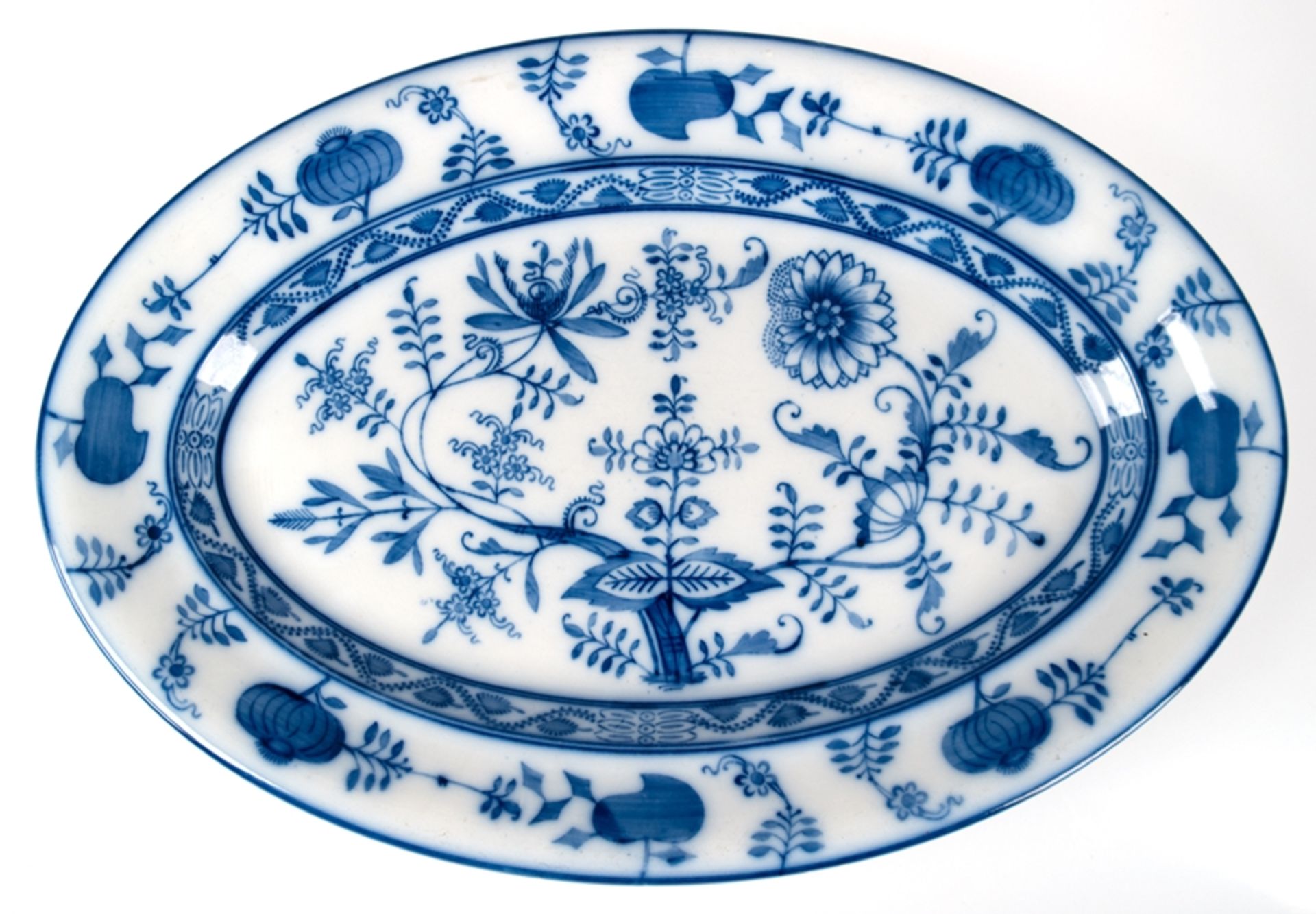 Platte, oval, Villeroy & Boch, Dresden, um 1900, Zwiebelmuster, L. 45 cm