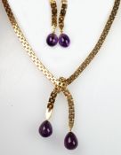 Schmuck-Set aus Collier und Paar Ohrhänger mit Amethyst-Tropfen, 18 k GG, Schweden 1950er Jahre, Me