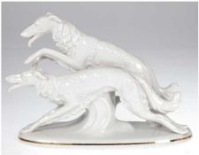 Art-Deco-Porzellanfigur "Russische Windhunde", weiß, Kühnert & Co, nummeriert 11601, auf ovaler Pli